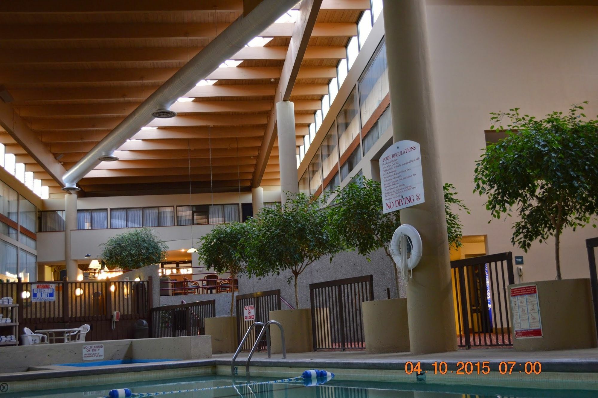 Hotel Muscatine Экстерьер фото