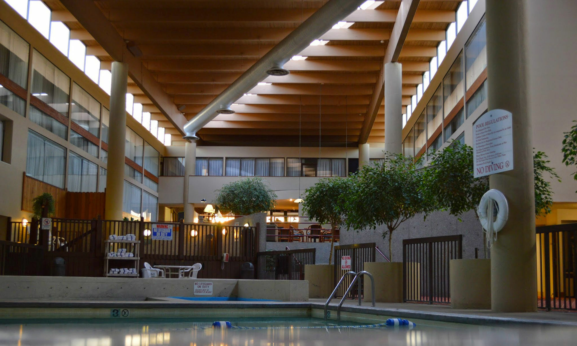 Hotel Muscatine Экстерьер фото